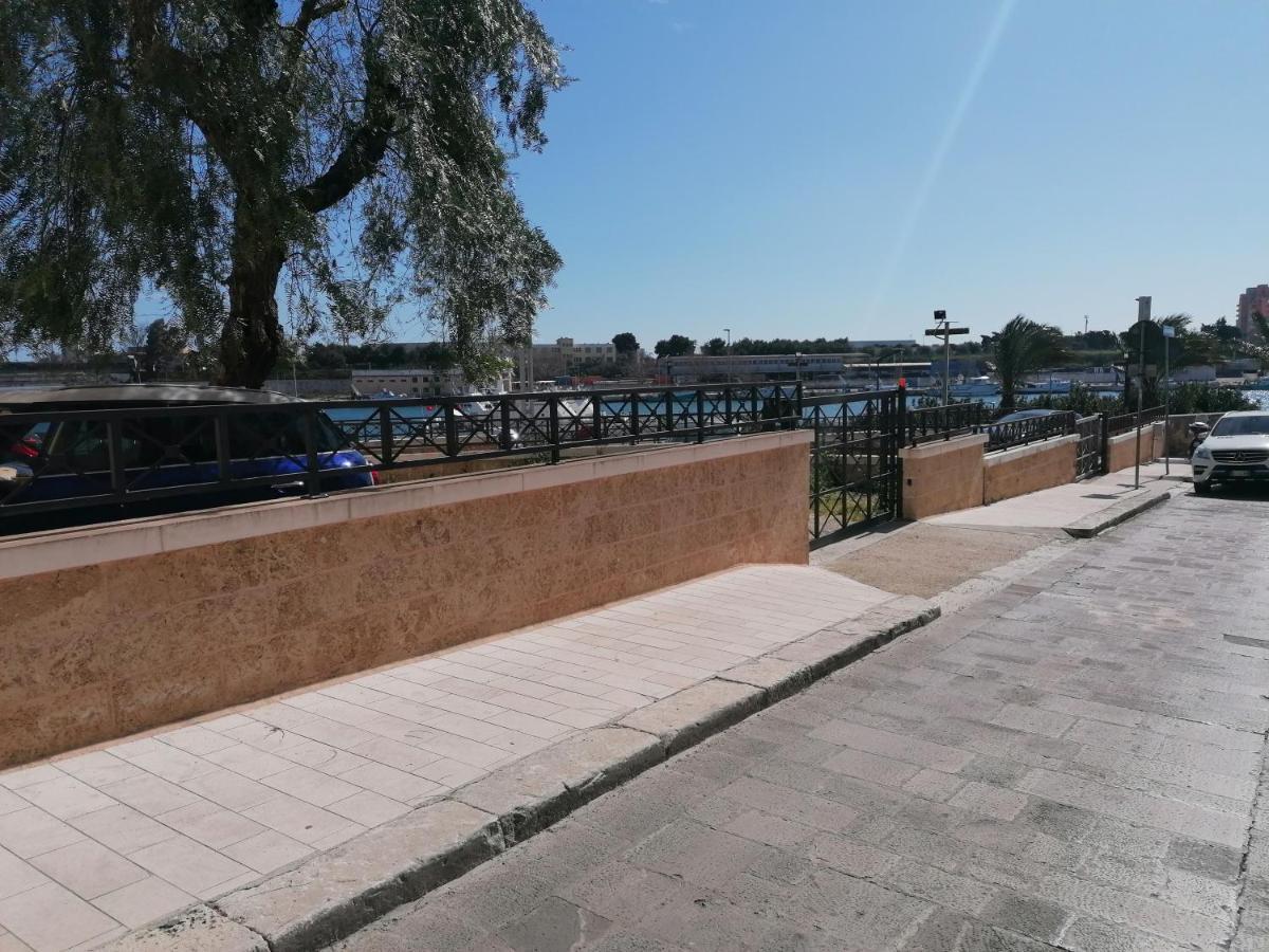 فيلا Centro Storico Mare Fuori برينديسي المظهر الخارجي الصورة