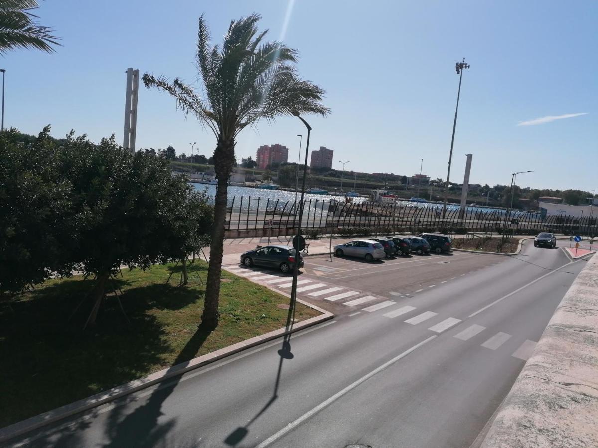 فيلا Centro Storico Mare Fuori برينديسي المظهر الخارجي الصورة